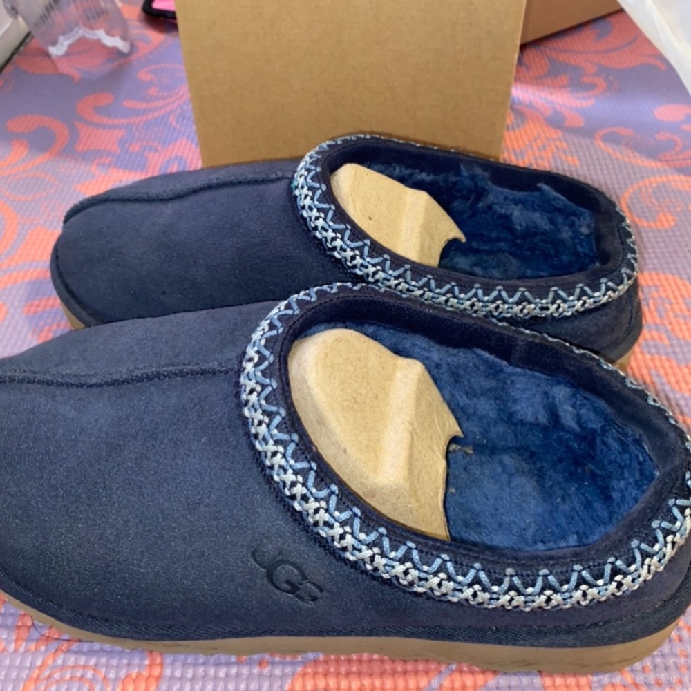 Tasman uggs